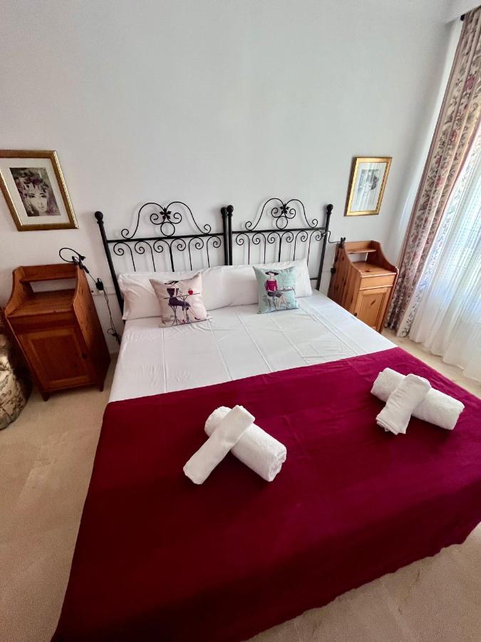 Gatu Aguamarina Beach Apartment Cadiz Bagian luar foto