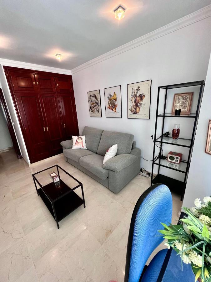 Gatu Aguamarina Beach Apartment Cadiz Bagian luar foto